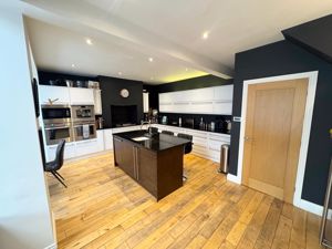 Photo 14- click for photo gallery